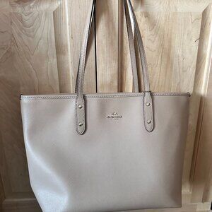 Coach Purse Tote Crossgrain Tan